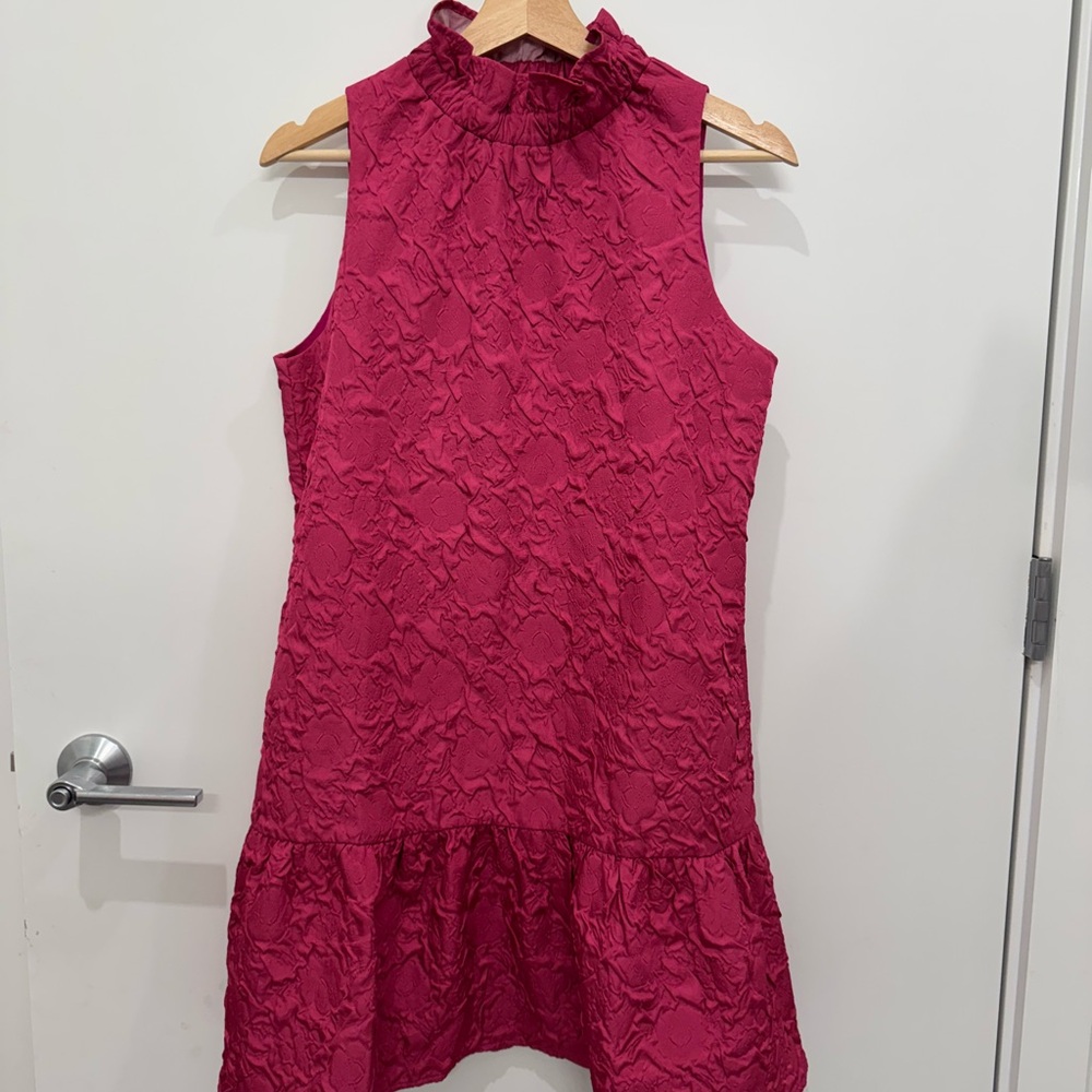 THML Textured Ruffled Dress - Picture 2 of 8